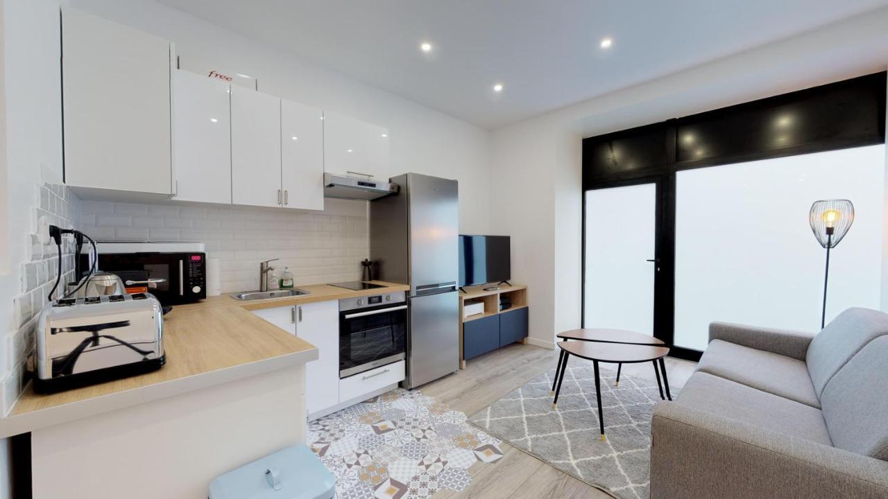Luxurious And Cosy In The Center Of 14 Appartement Parijs